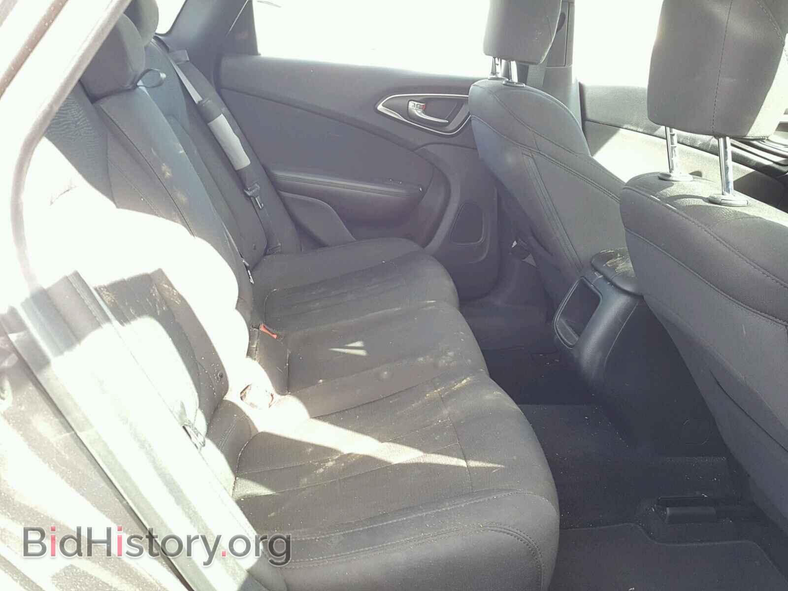 2016 CHRYSLER 200 - VIN: 1C3CCCAB0GN111994 - Photo 6