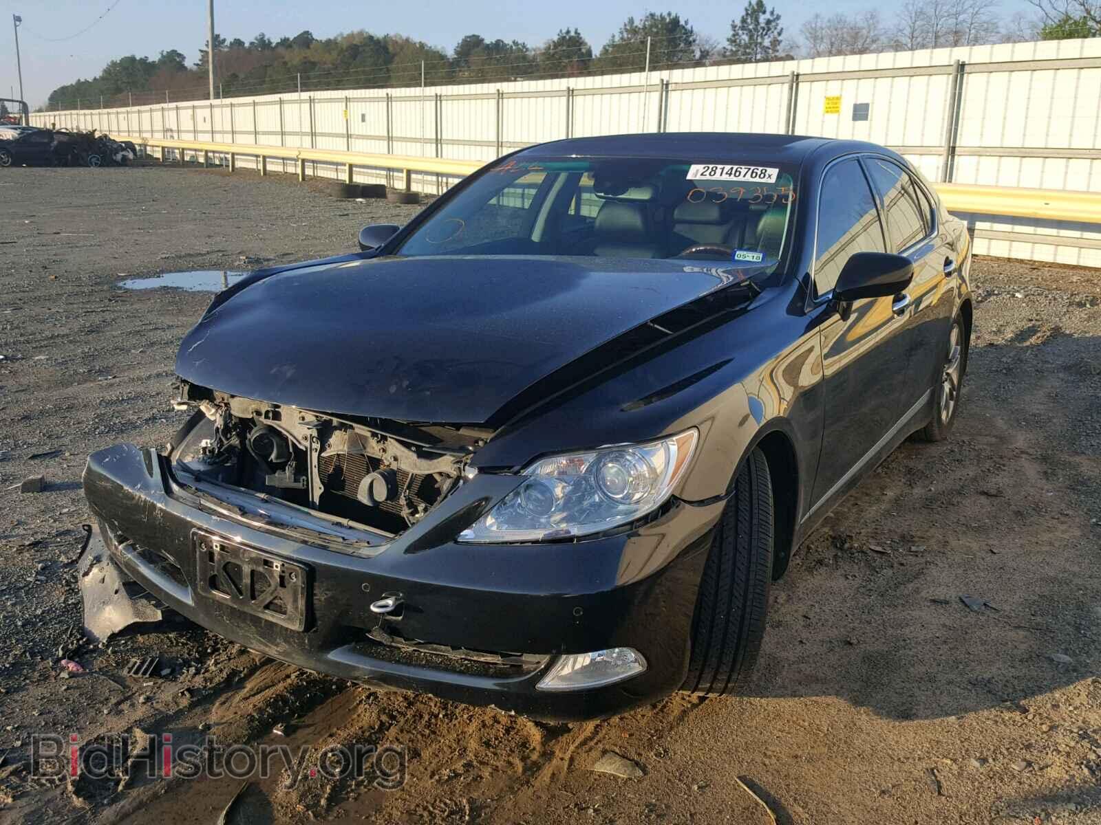2007 LEXUS LS460 - VIN: JTHBL46F175039355 - Photo 2