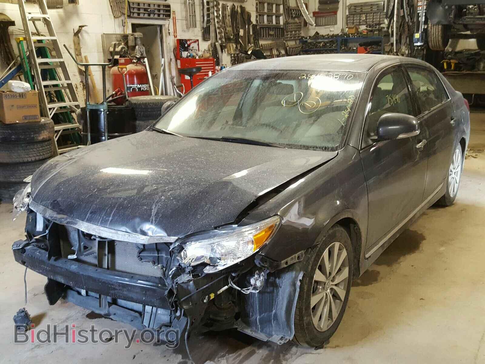 2011 TOYOTA AVALON - VIN: 4T1BK3DB6BU398564 - Фото 2