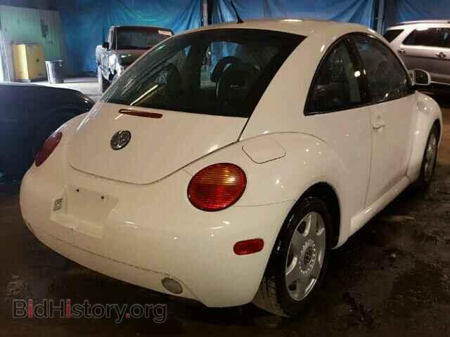 2000 VOLKSWAGEN BEETLE - VIN: 3VWCC21C2YM485708 - Фото 4