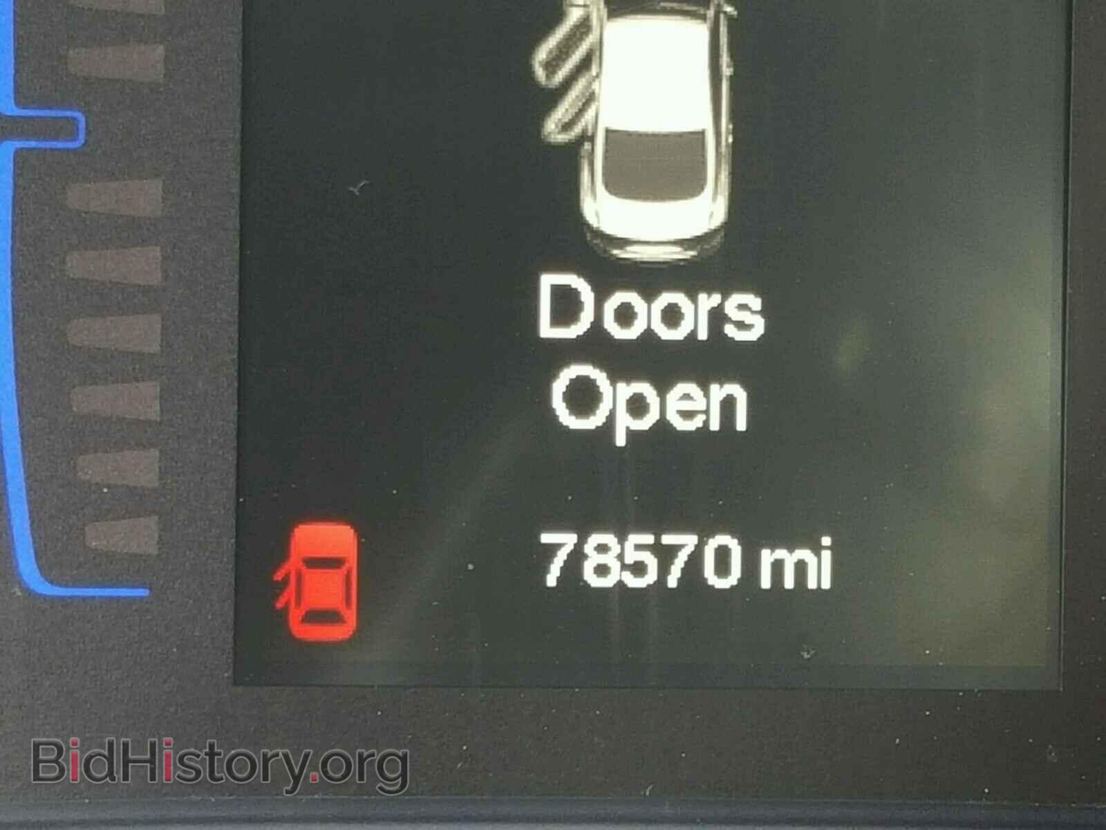 2015 CHRYSLER 200 - VIN: 1C3CCCAB7FN628773 - Photo 8