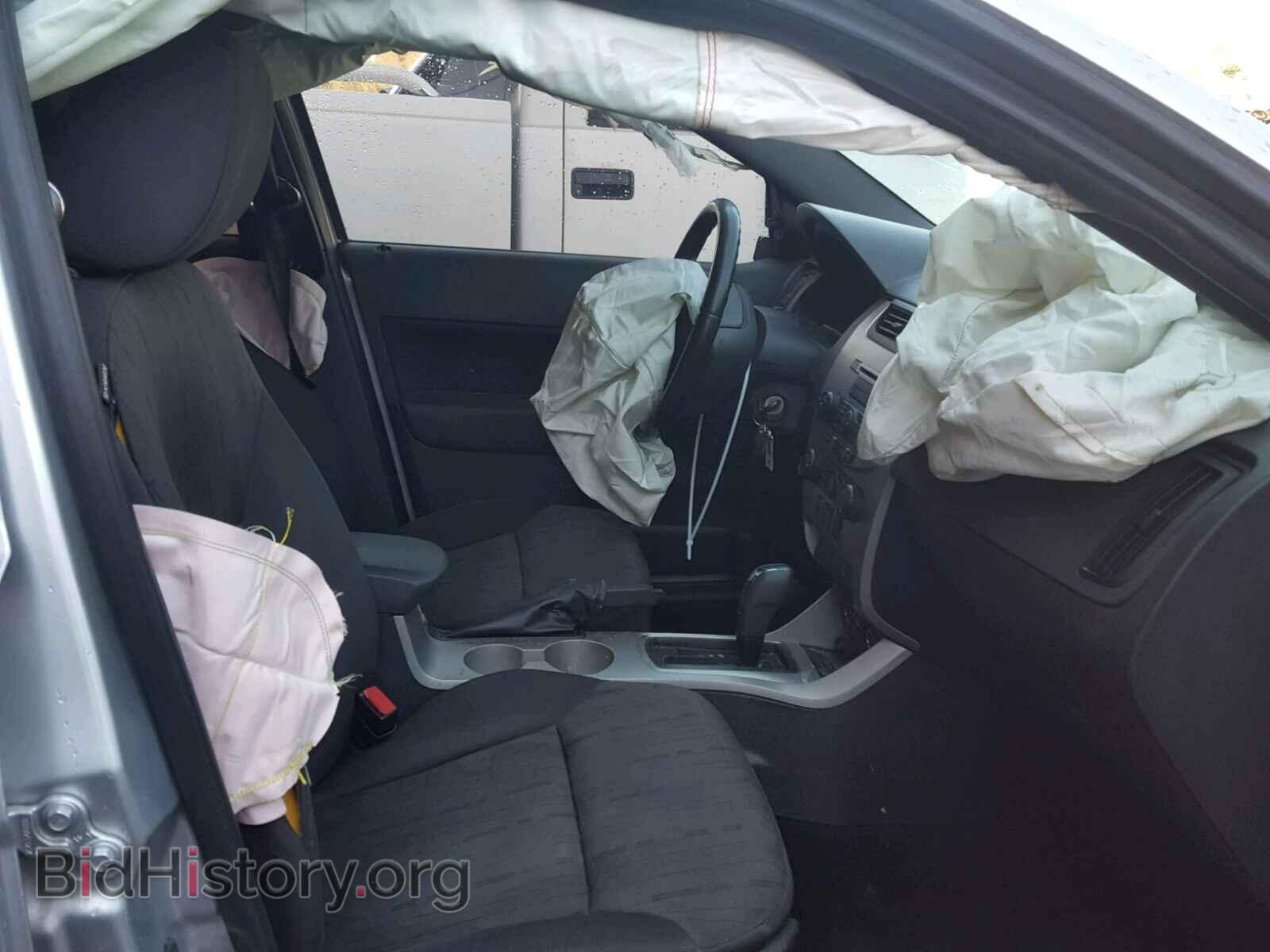 2010 FORD FOCUS - VIN: 1FAHP3FN2AW166785 - Photo 5