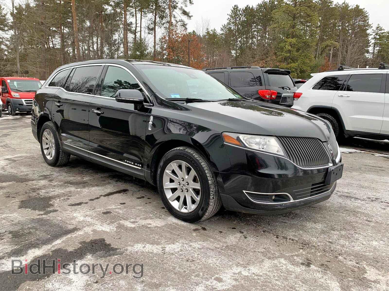 2013 LINCOLN MKT - VIN: 2LMGJ5M97DBL51672 - Фото 2