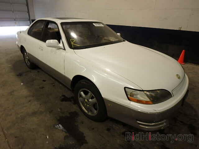 Photo JT8BF12G0T0134615 - LEXUS ES300 1996