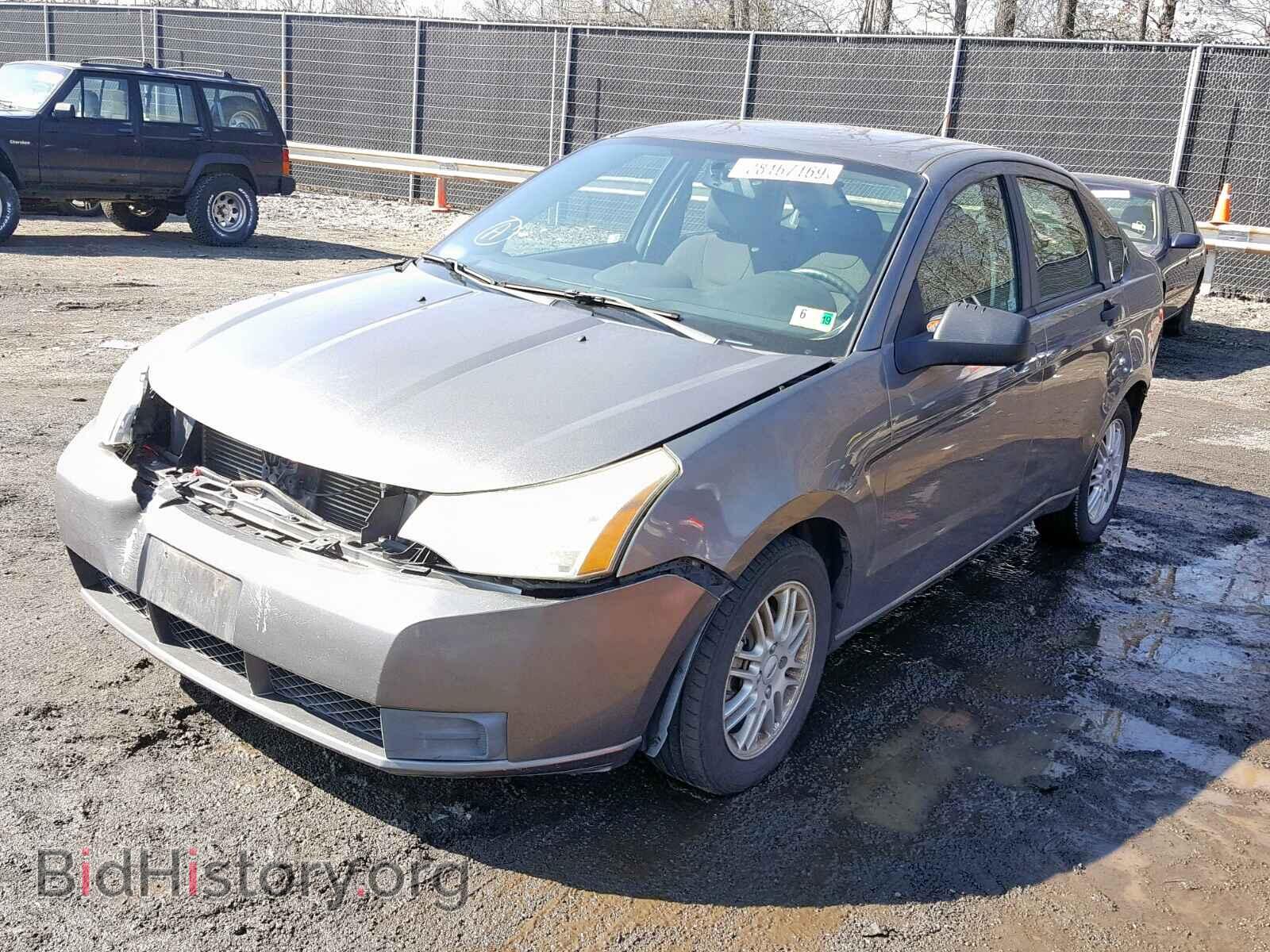 2009 FORD FOCUS SE - VIN: 1FAHP35NX9W146216 - Фото 2