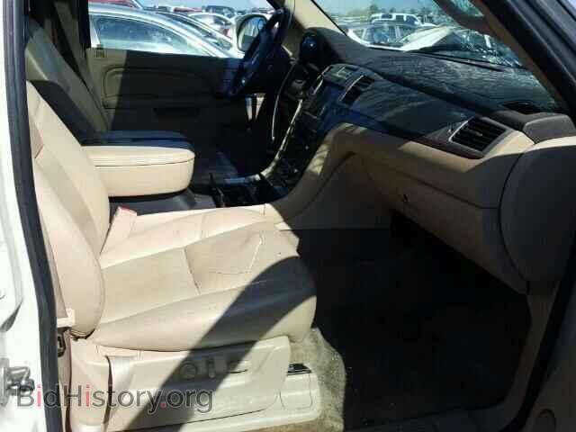 2011 CADILLAC ESCALADE - VIN: 1GYS4JEF2BR177125 - Фото 5