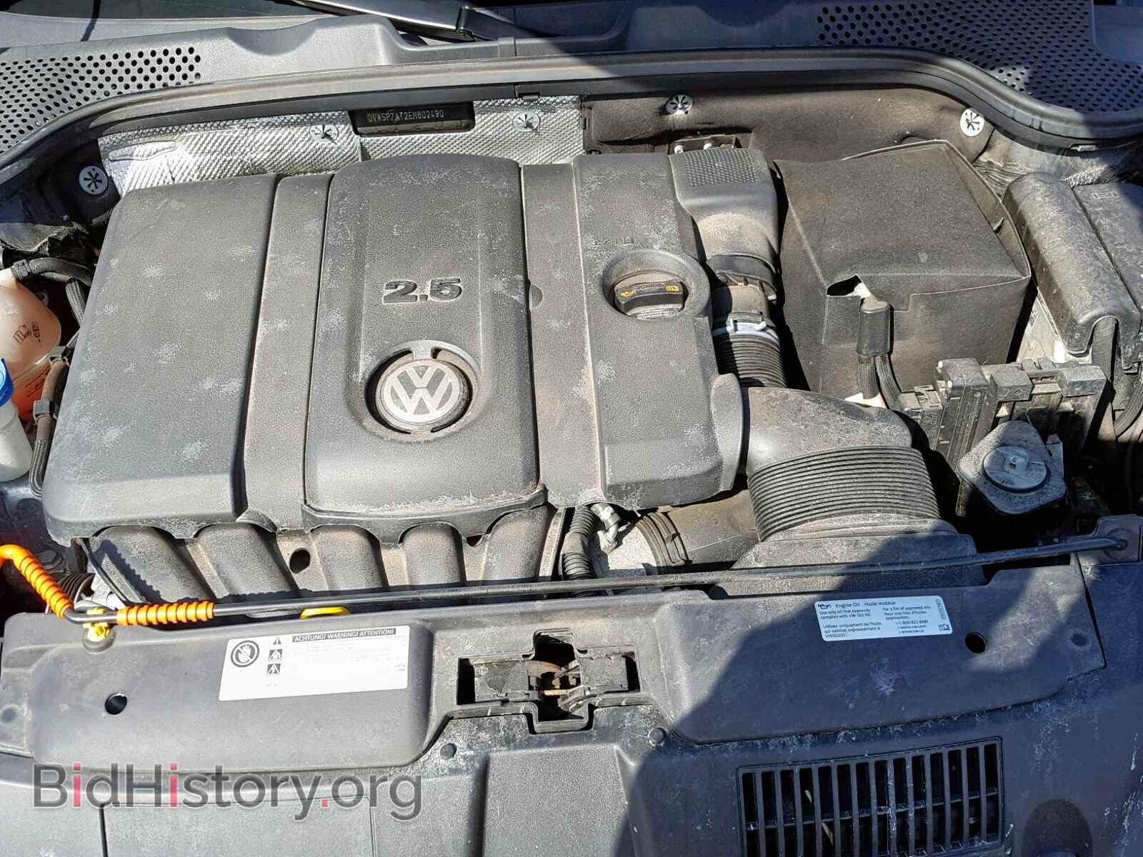 2014 VOLKSWAGEN BEETLE - VIN: 3VW5P7AT2EM802490 - Фото 7