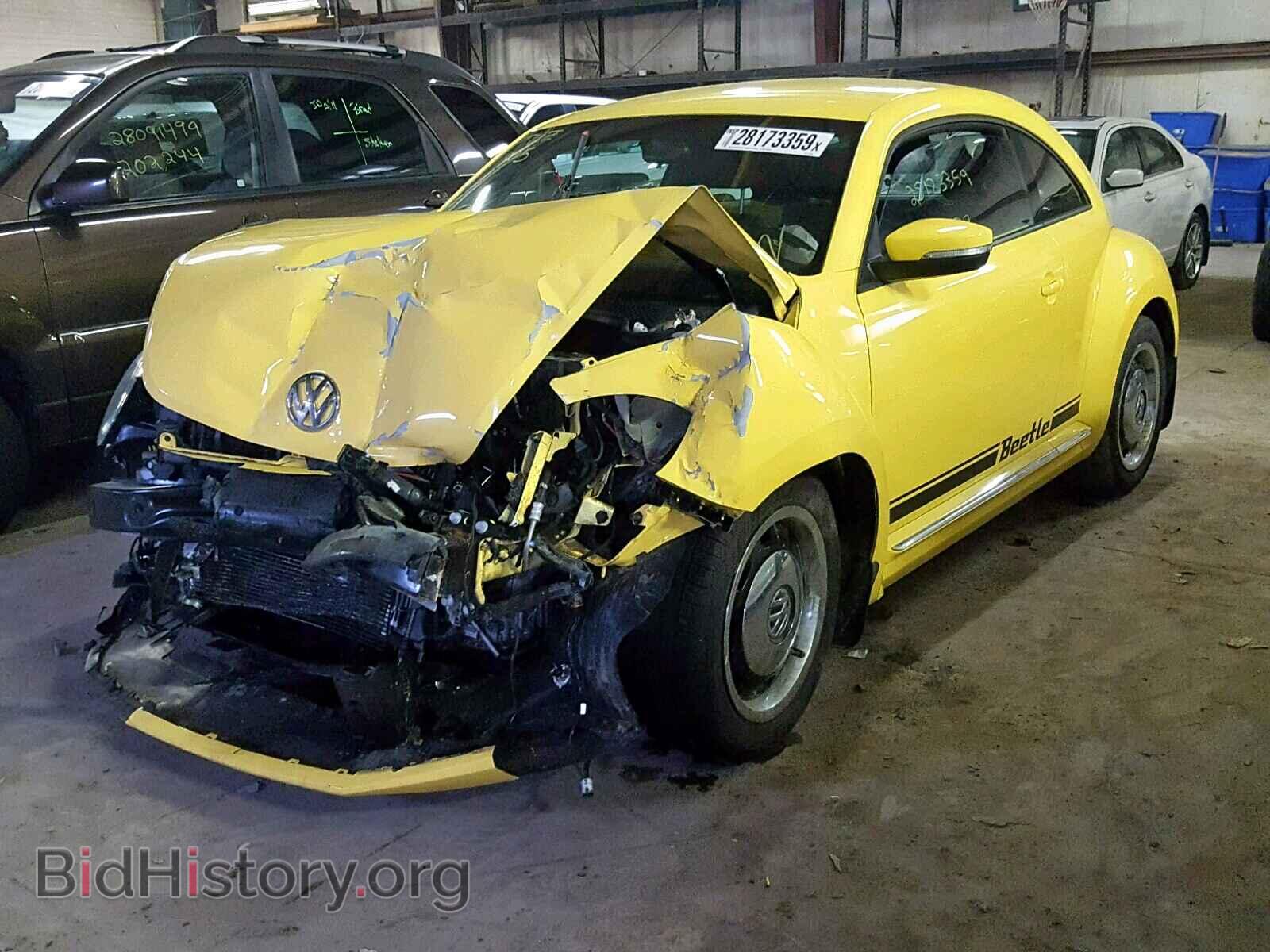 2012 VOLKSWAGEN BEETLE - VIN: 3VWJP7AT4CM664396 - Фото 2