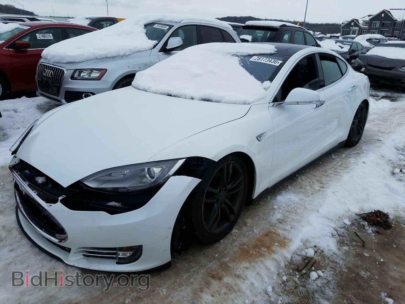 2015 TESLA MODEL S - VIN: 5YJSA1E20FF105945 - Photo 2