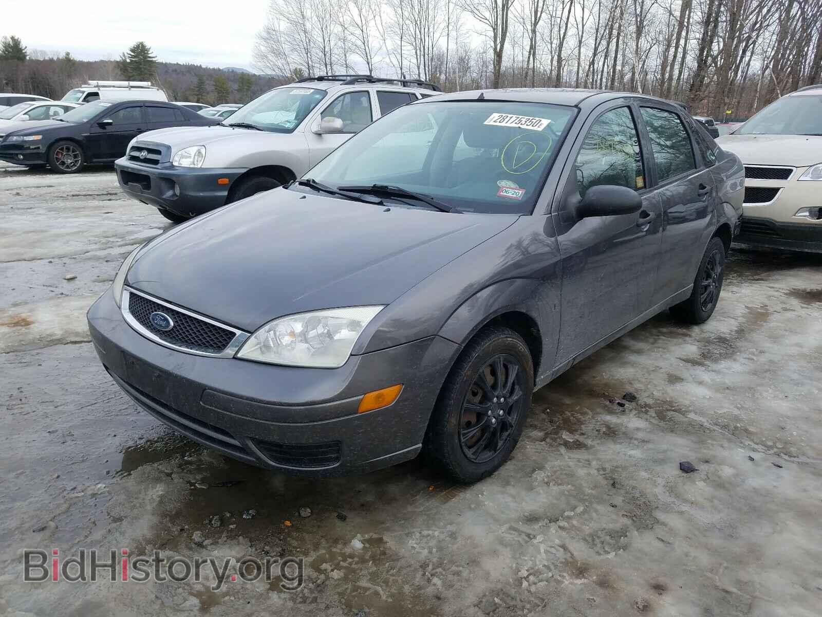 2006 FORD FOCUS - VIN: 1FAFP34N96W141688 - Фото 2