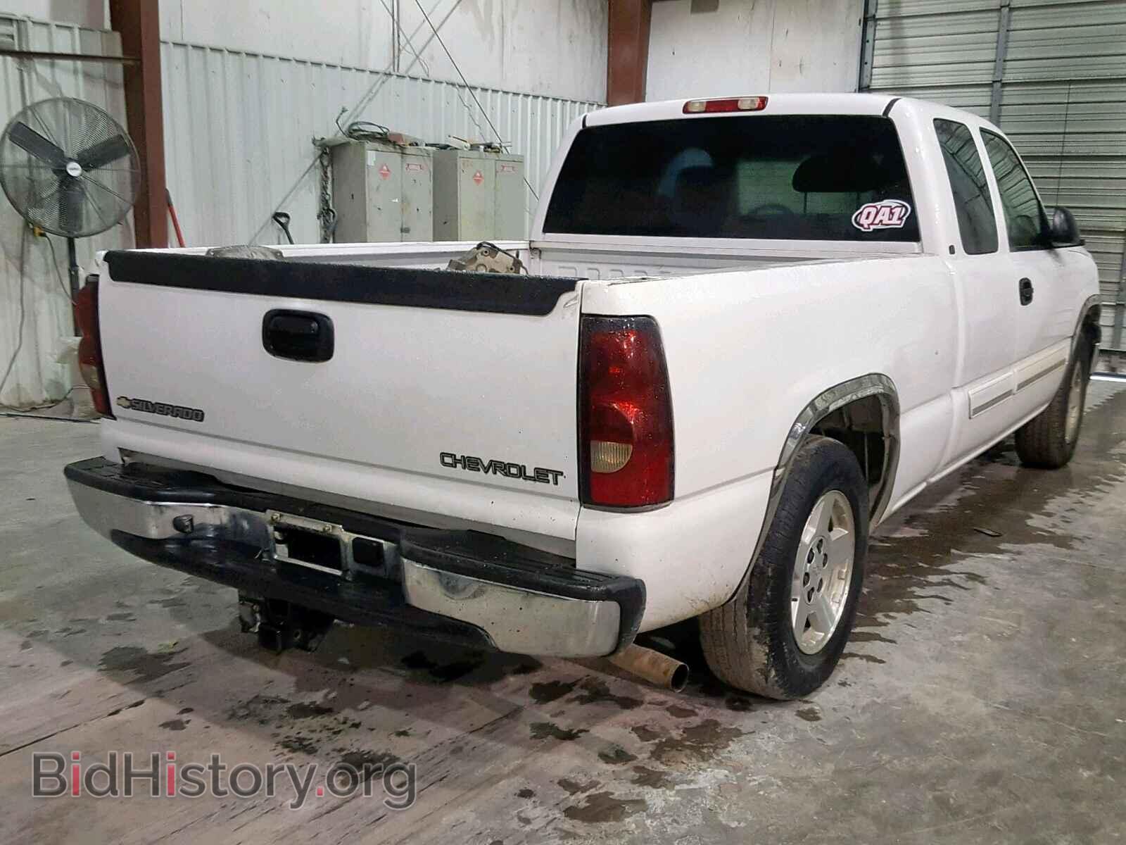 2005 CHEVROLET SILVERADO - VIN: 2GCEC19T951367541 - Фото 4