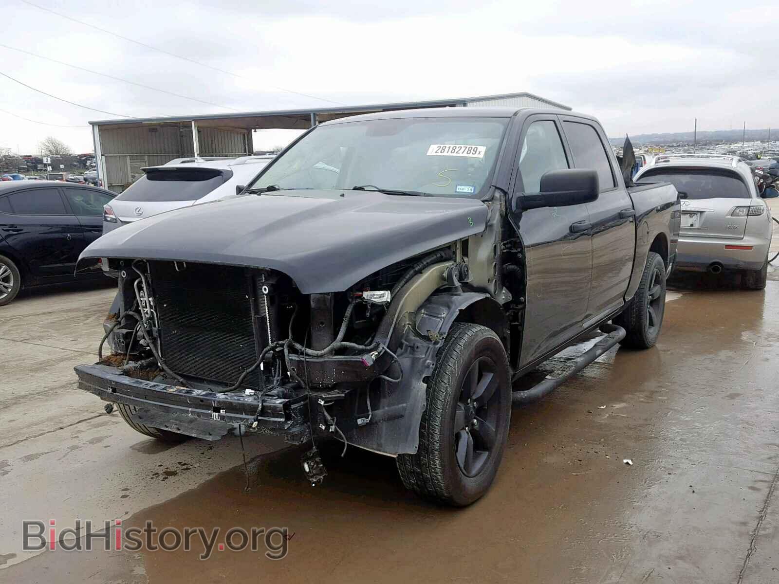 2015 RAM 1500 ST - VIN: 1C6RR6KT0FS575808 - Фото 2