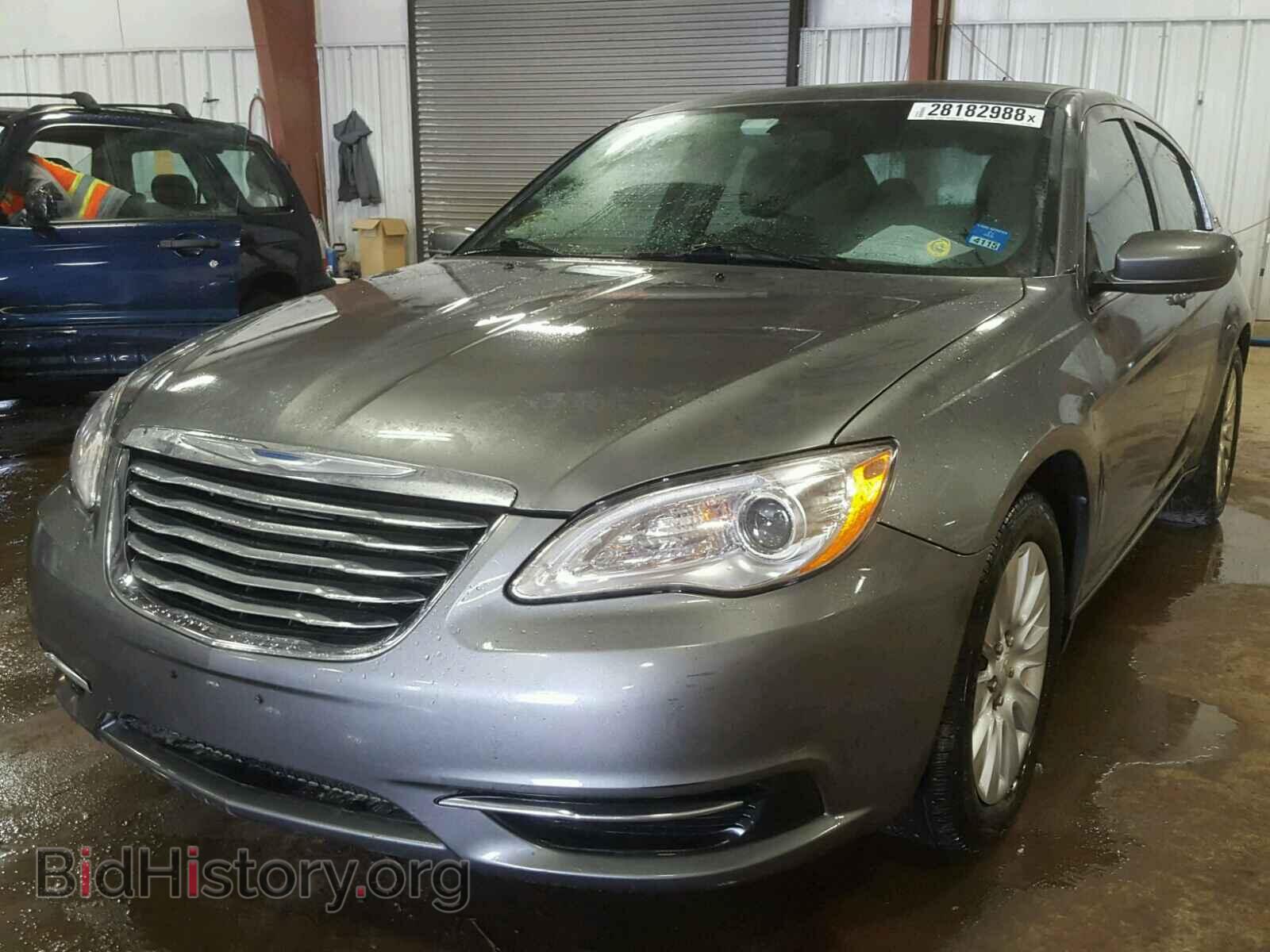 2012 CHRYSLER 200 - VIN: 1C3CCBAB8CN104568 - Фото 2