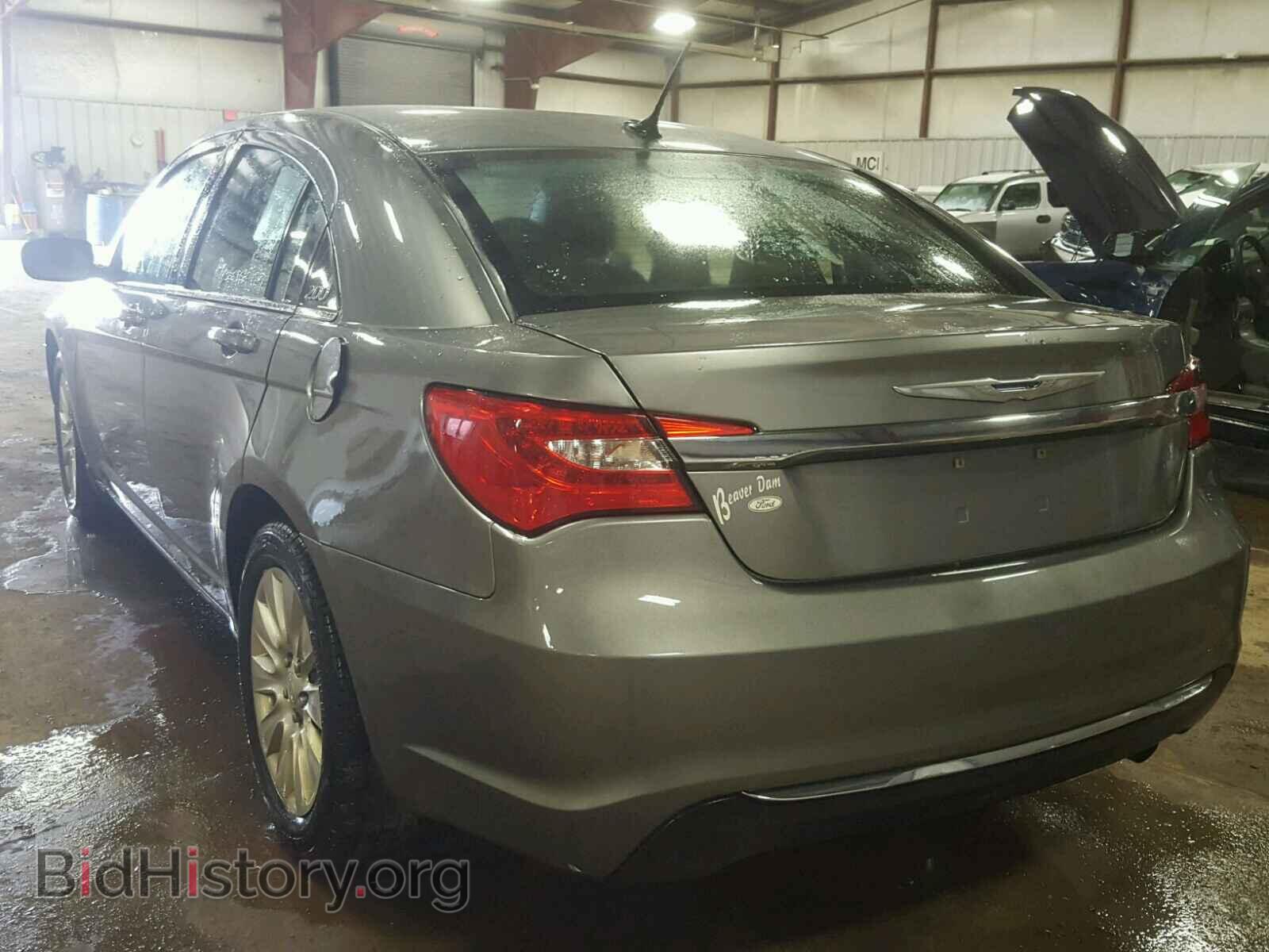 2012 CHRYSLER 200 - VIN: 1C3CCBAB8CN104568 - Фото 3