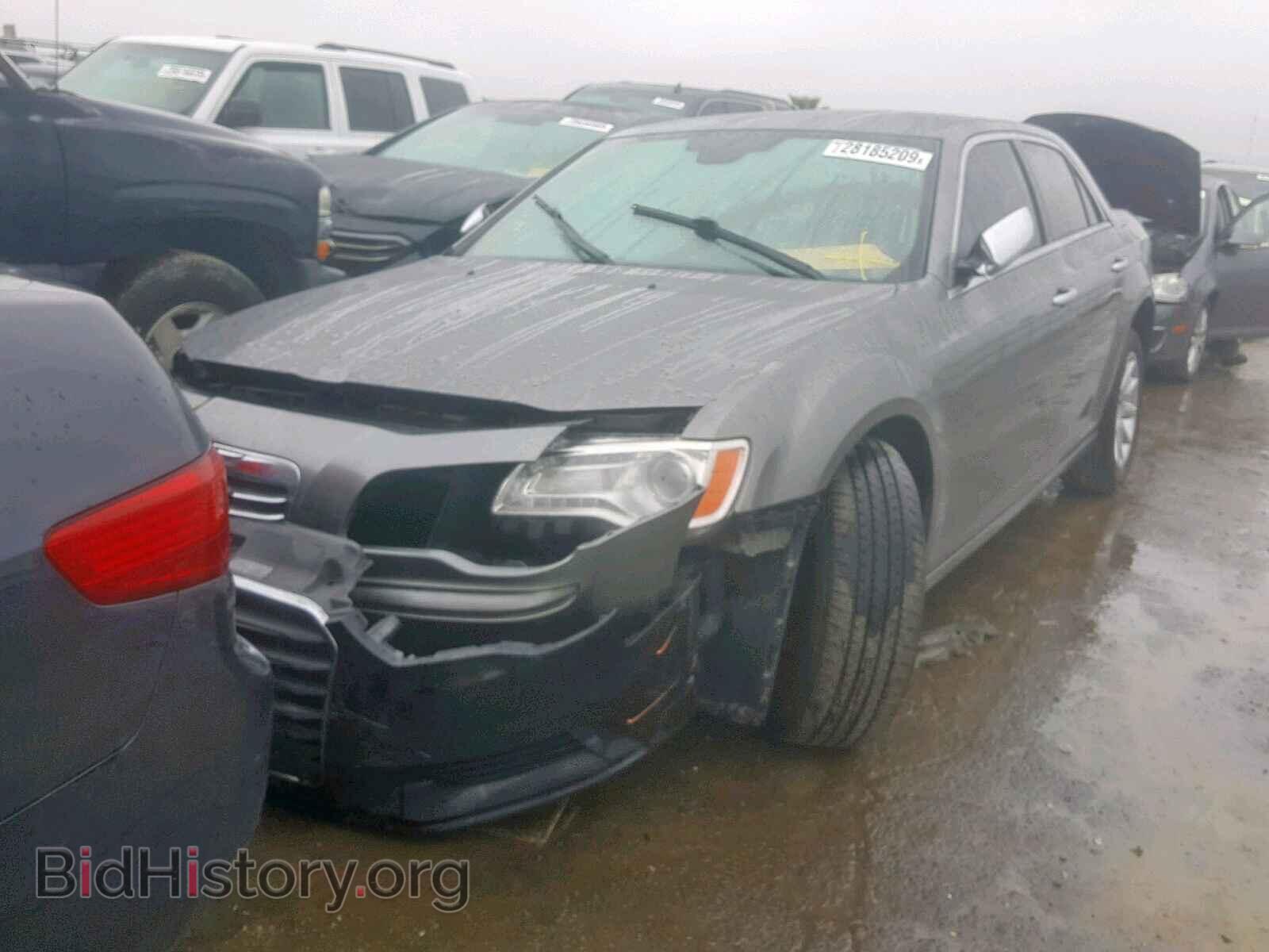 2012 CHRYSLER 300 - VIN: 2C3CCAET3CH261138 - Photo 2