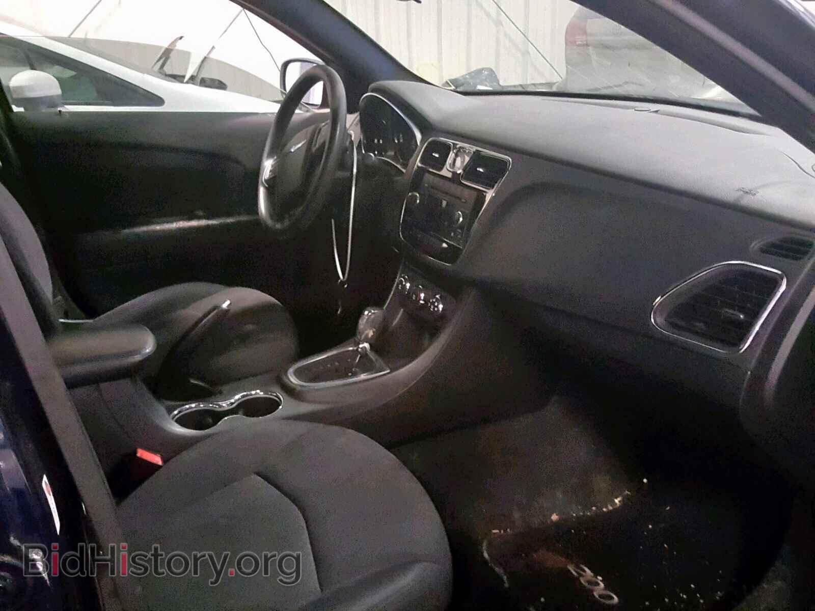 2014 CHRYSLER 200 - VIN: 1C3CCBAB1EN111817 - Фото 5