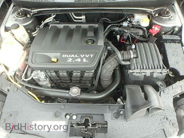 2011 CHRYSLER 200 - VIN: 1C3BC1FB7BN607800 - Фото 7