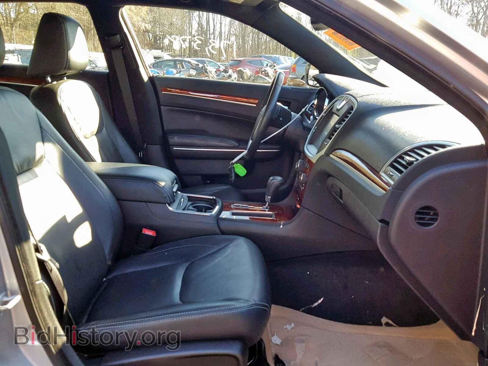 2012 CHRYSLER 300 - VIN: 2C3CCAAG0CH116373 - Фото 5