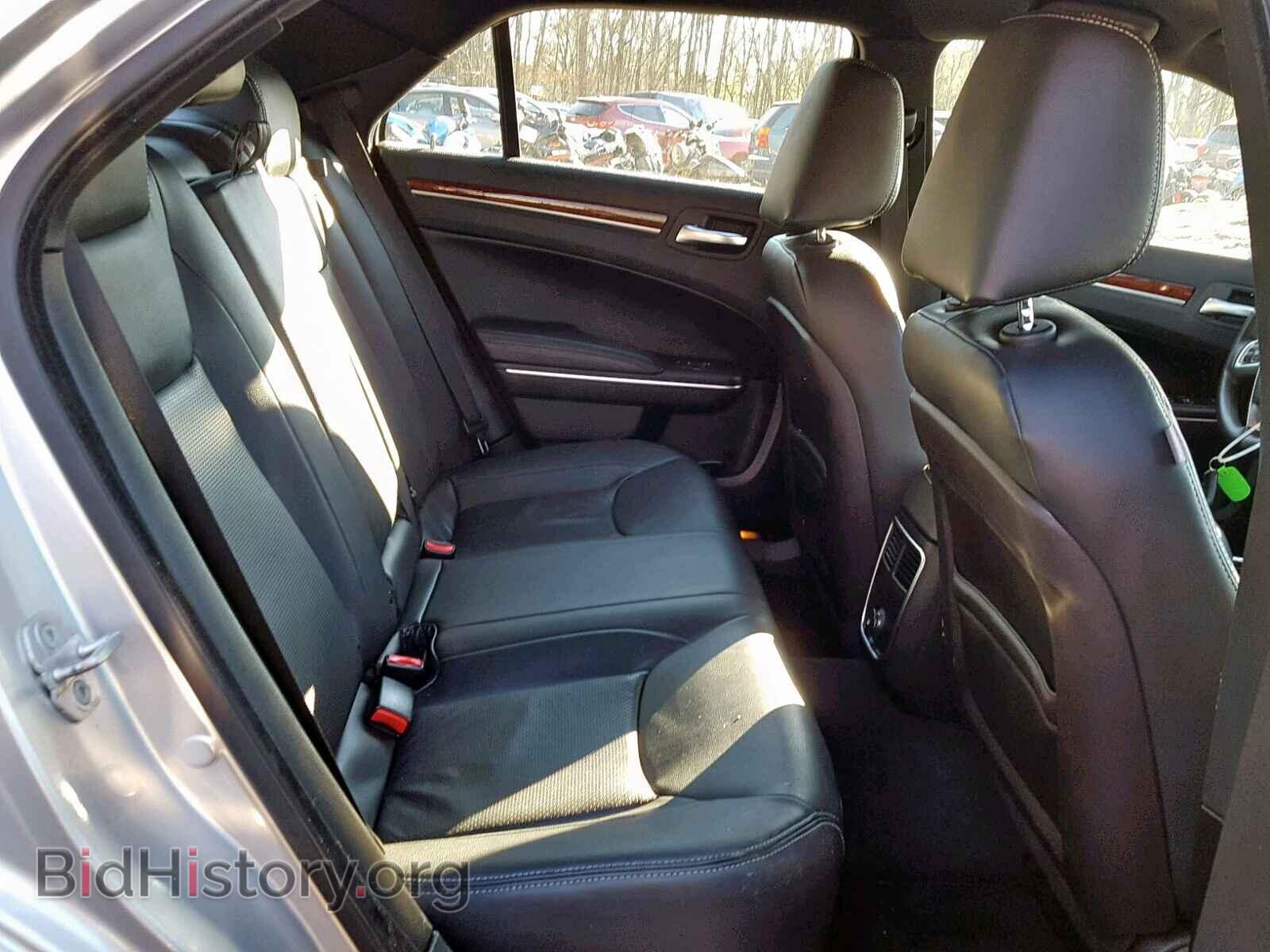 2012 CHRYSLER 300 - VIN: 2C3CCAAG0CH116373 - Фото 6