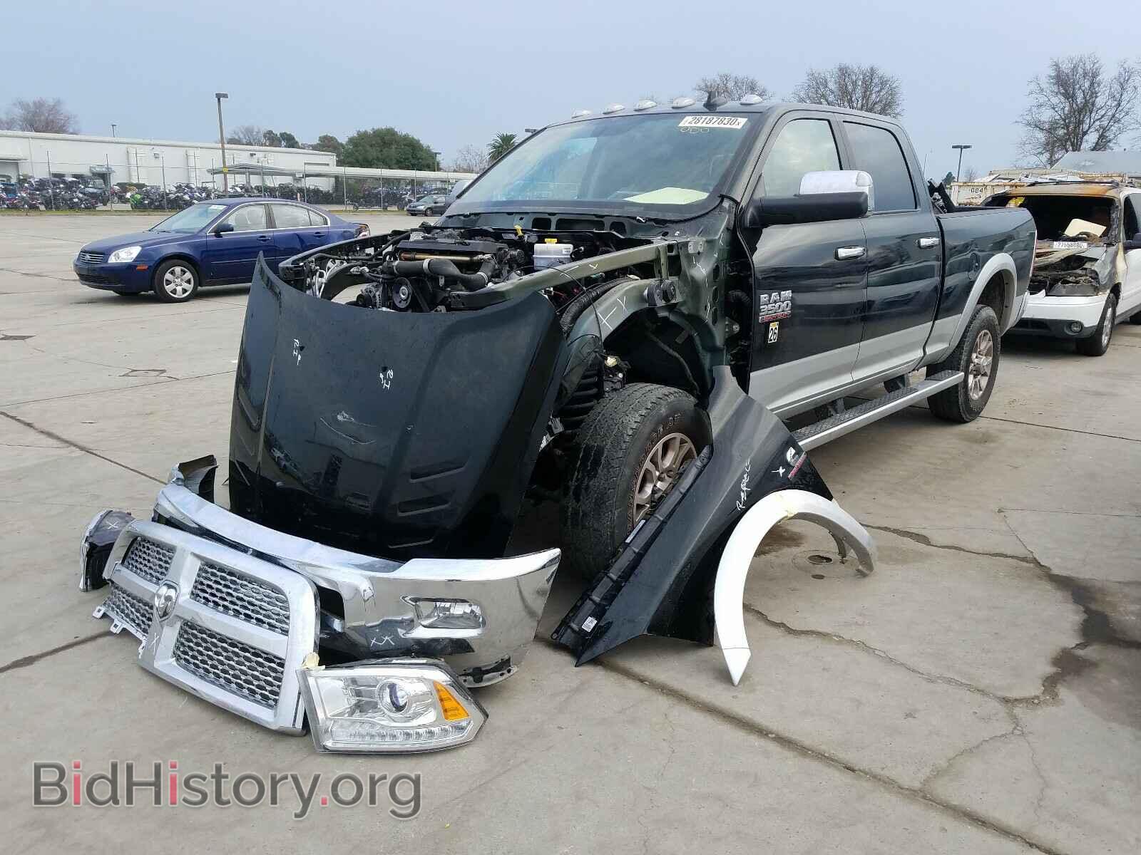 2015 RAM 3500 - VIN: 3C63R3EL1FG702623 - Фото 2