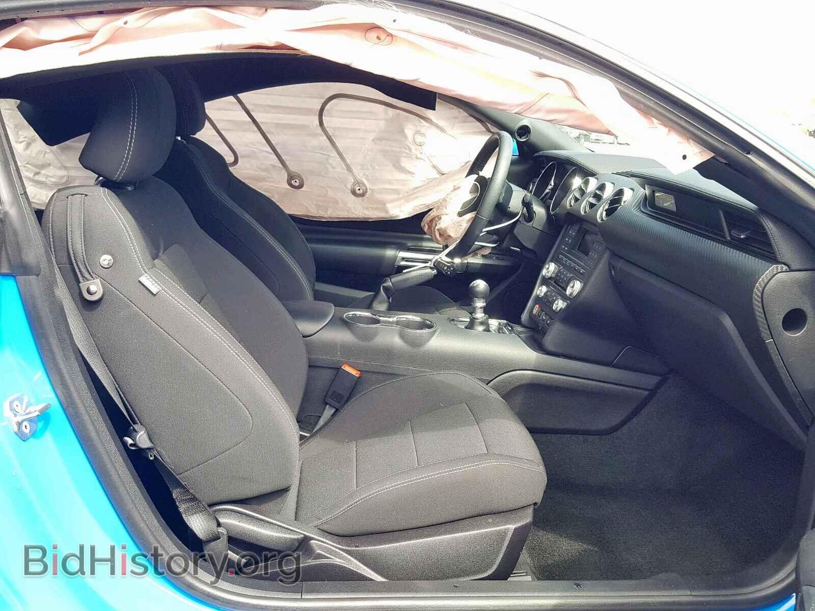 2017 FORD MUSTANG - VIN: 1FA6P8AMXH5263817 - Фото 5