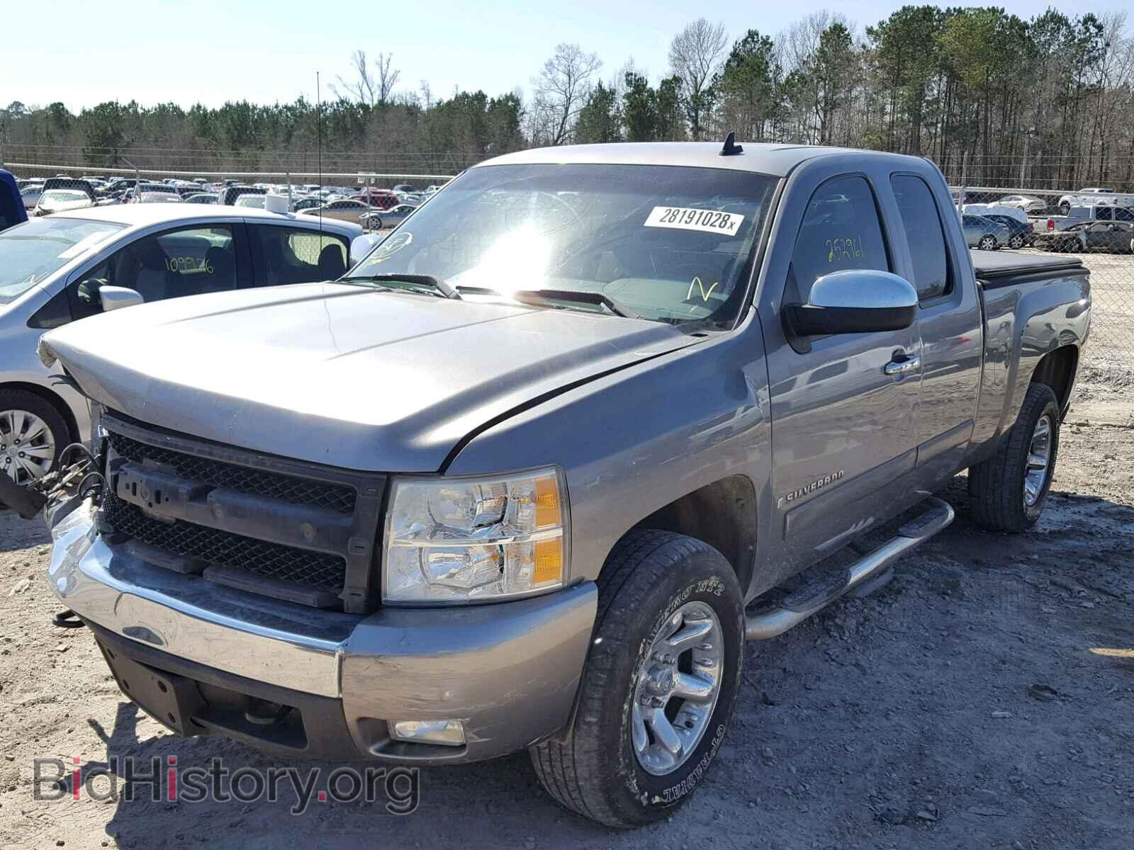 2007 CHEVROLET SILVERADO - VIN: 2GCEC19CX71701983 - Photo 2