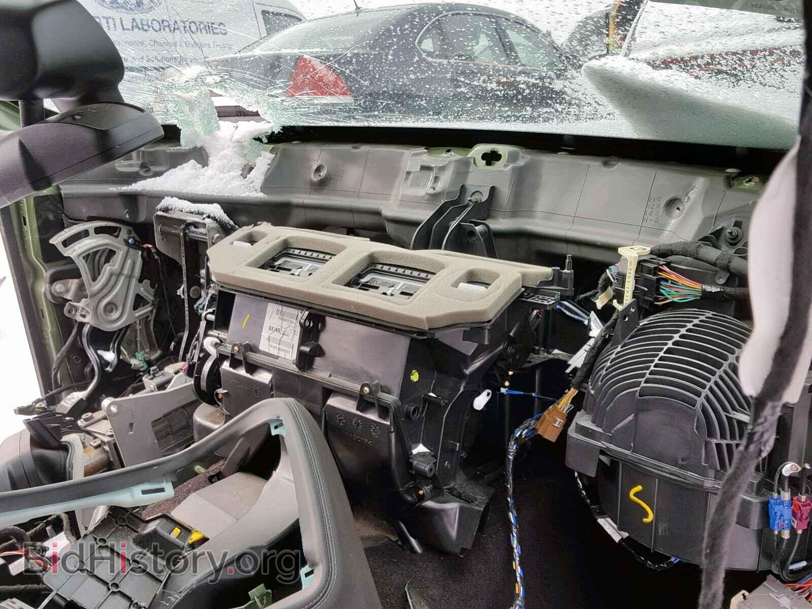 2019 DODGE CHALLENGER - VIN: 2C3CDZBT7KH506702 - Фото 9