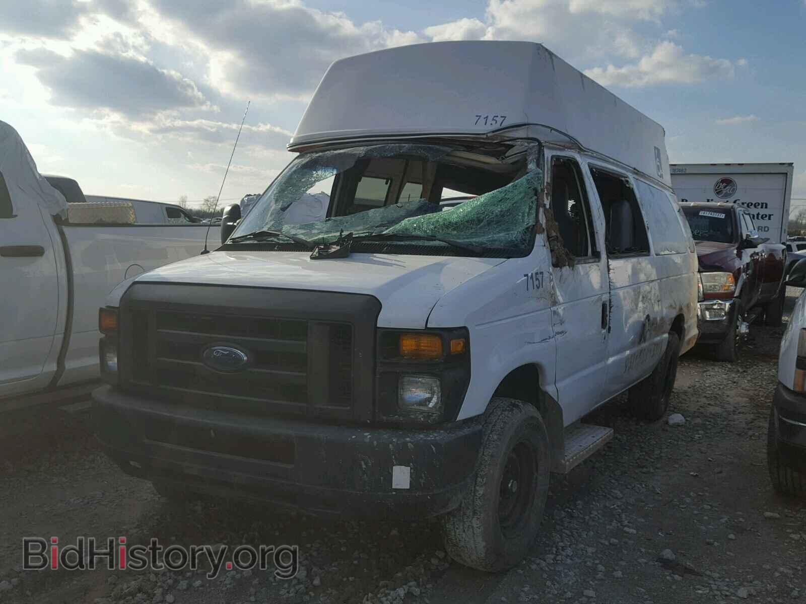 2009 FORD ECONOLINE - VIN: 1FTSS34L69DA87157 - Фото 2