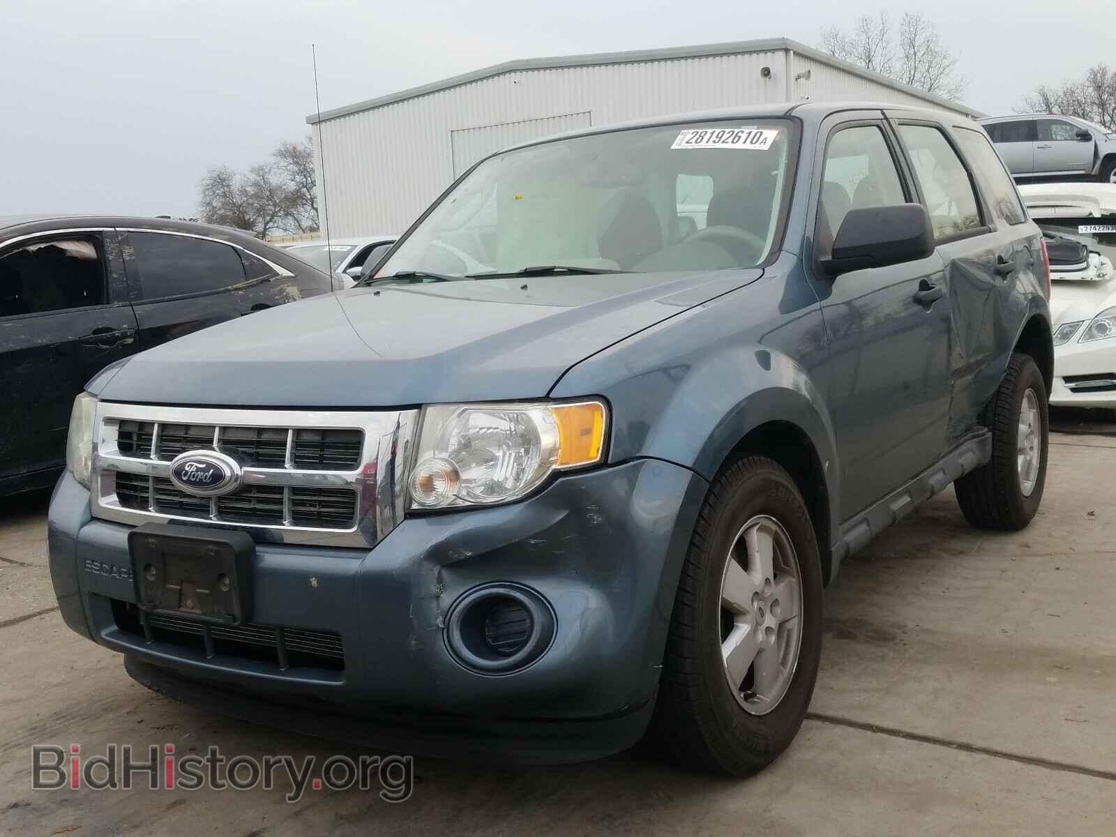 2011 FORD ESCAPE - VIN: 1FMCU0C73BKB91460 - Фото 2