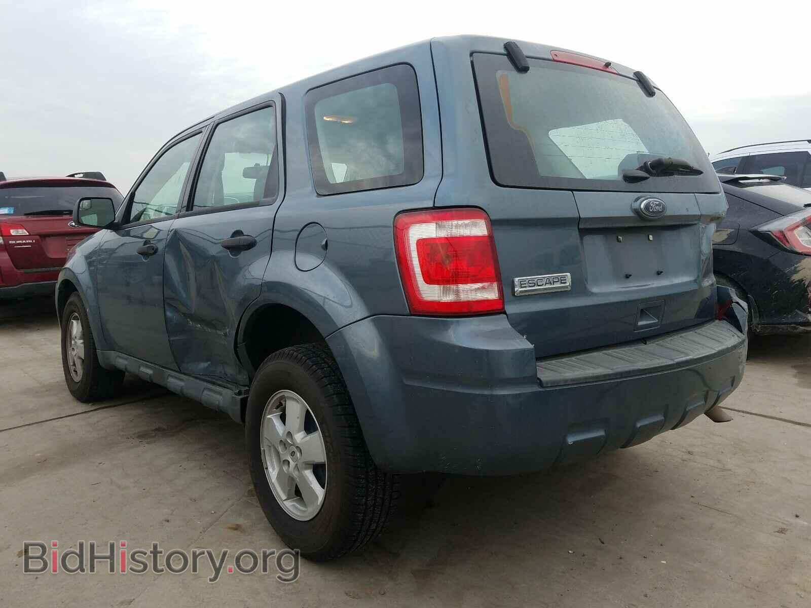2011 FORD ESCAPE - VIN: 1FMCU0C73BKB91460 - Фото 3