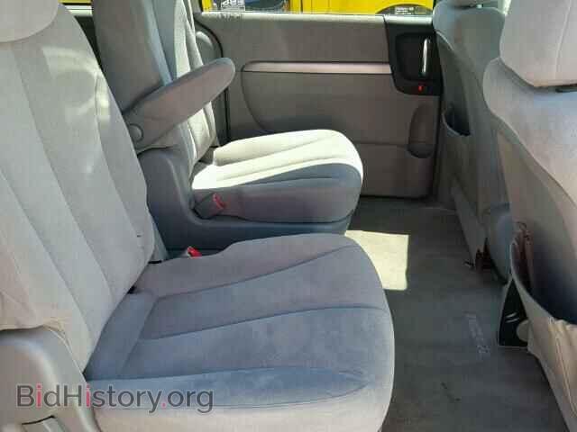 2007 HYUNDAI ENTOURAGE - VIN: KNDMC233676035546 - Фото 6