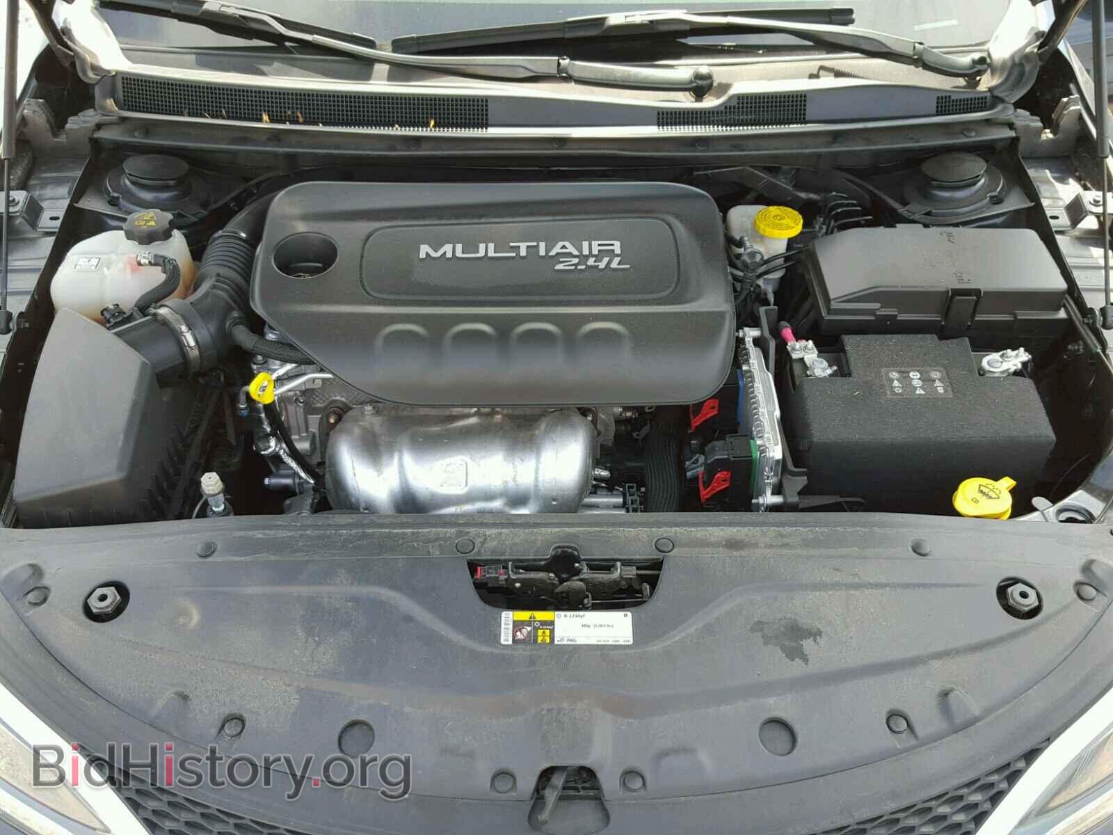 2017 CHRYSLER 200 - VIN: 1C3CCCABXHN510431 - Фото 7