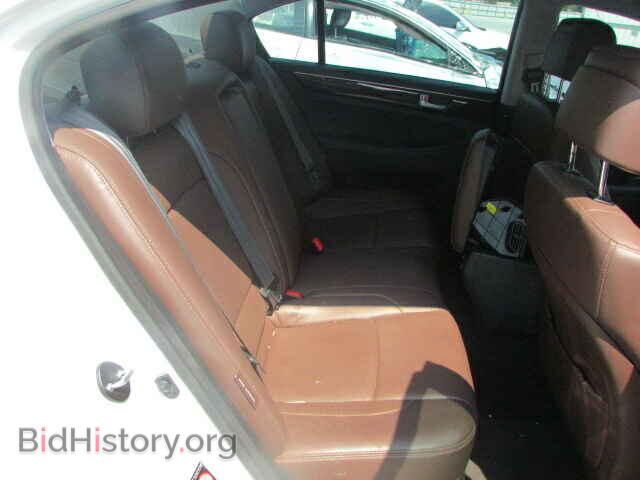 2013 HYUNDAI GENESIS - VIN: KMHGC4DD6DU250461 - Фото 6