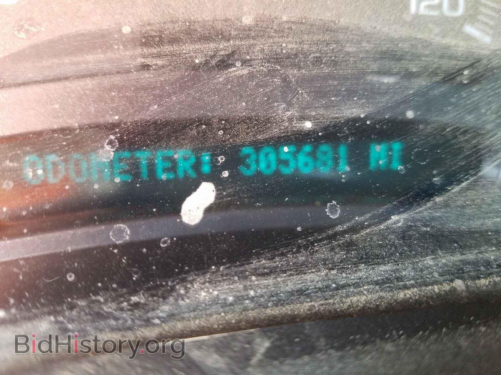 2003 GMC SIERRA - VIN: 2GTEC19V931328303 - Photo 8