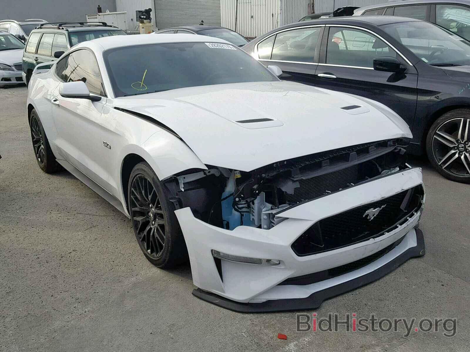 Photo 1FA6P8CF2J5165935 - FORD MUSTANG GT 2018