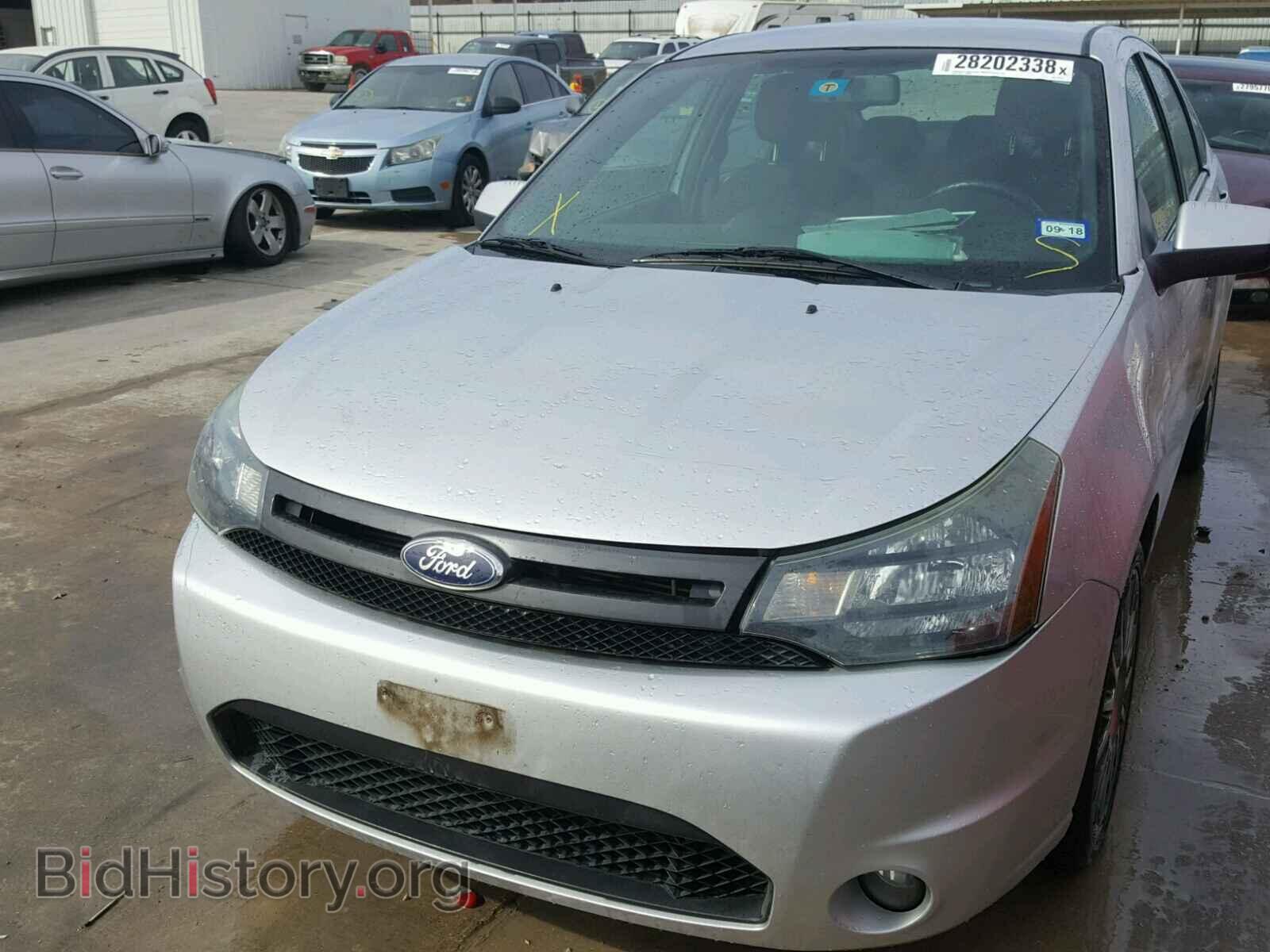 2011 FORD FOCUS - VIN: 1FAHP3GN8BW121916 - Photo 2