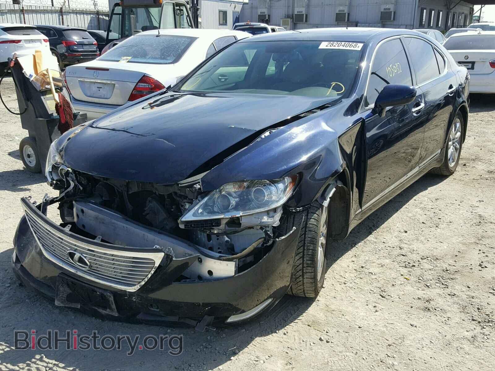 2007 LEXUS LS460 - VIN: JTHBL46F275049120 - Фото 2