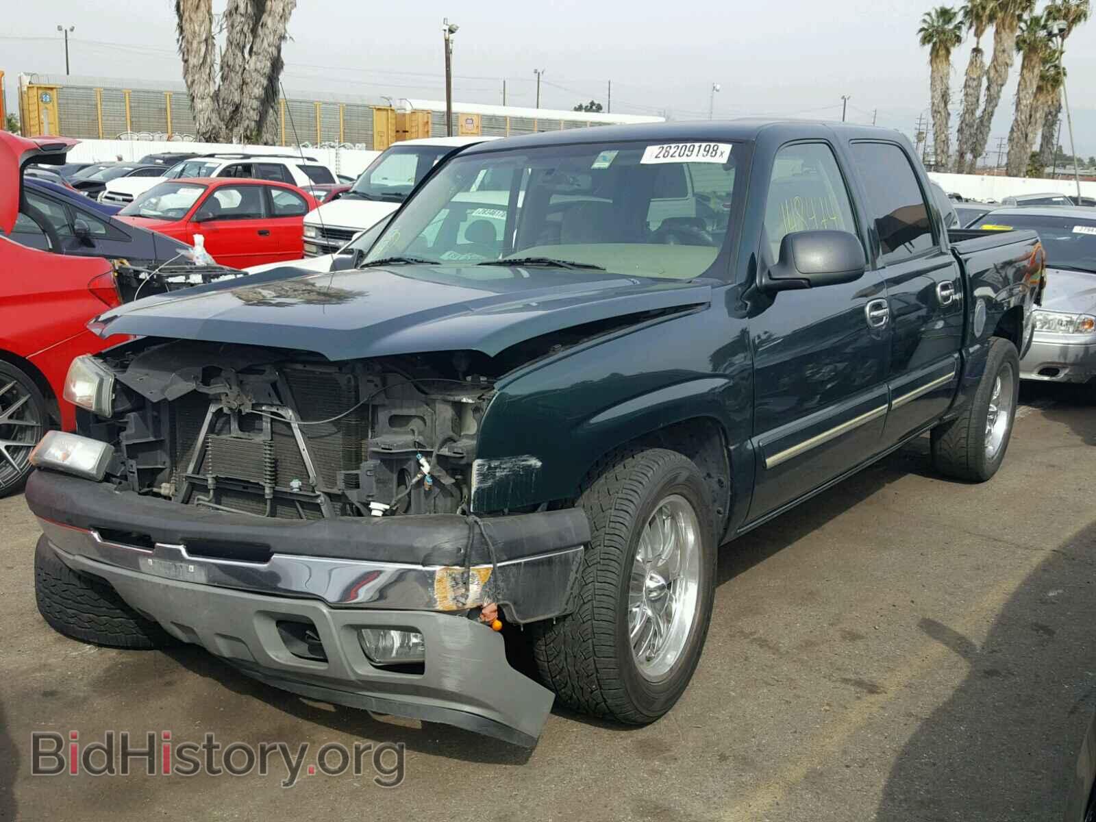 2005 CHEVROLET SILVERADO - VIN: 2GCEC13T851305220 - Фото 2