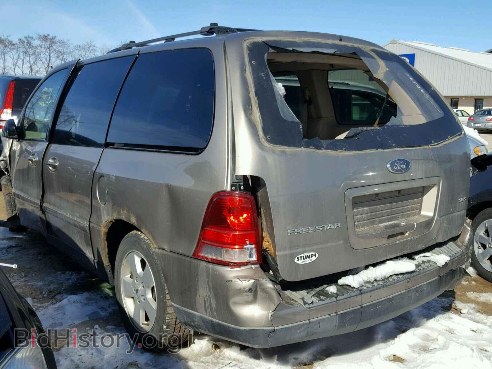 2004 FORD FREESTAR - VIN: 2FMZA57634BB04736 - Фото 3