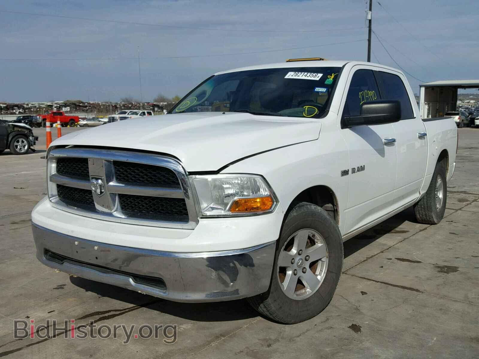 2010 DODGE RAM 1500 - VIN: 1D7RB1CT4AS205815 - Фото 2