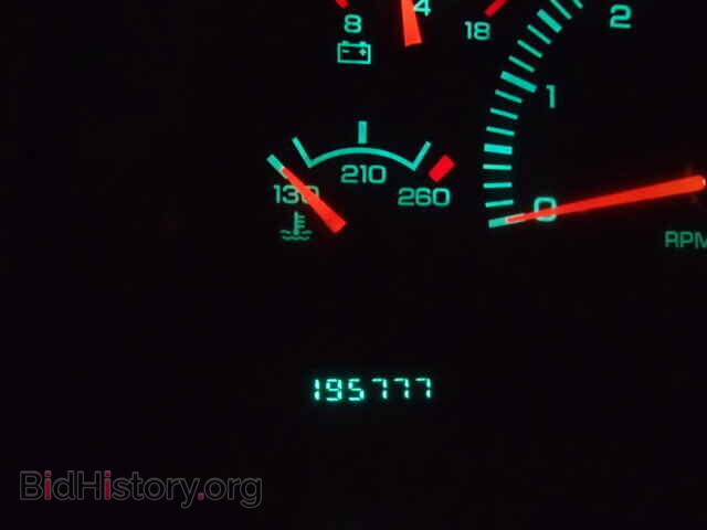 2000 DODGE DAKOTA - VIN: 1B7GL22X2YS670290 - Фото 8