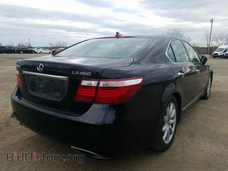 2007 Lexus LS460 (VIN JTHBL46FX75043680) — фото 4 из 10