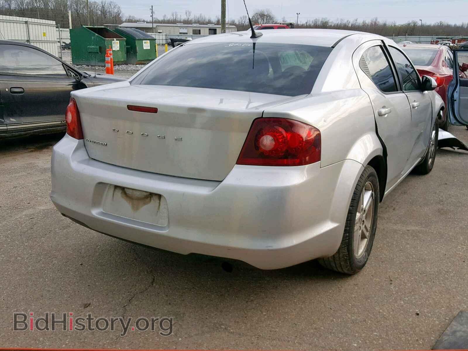 2011 DODGE AVENGER - VIN: 1B3BD1FBXBN528230 - Фото 4