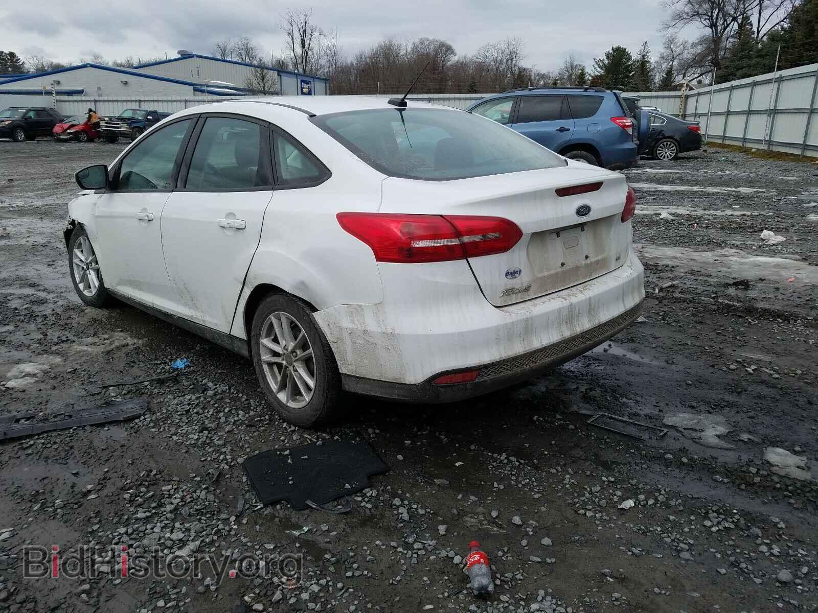2016 FORD FOCUS - VIN: 1FADP3F25GL400951 - Фото 3