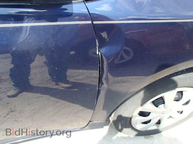 2011 TOYOTA COROLLA - VIN: 2T1BU4EE3BC724900 - Фото 10