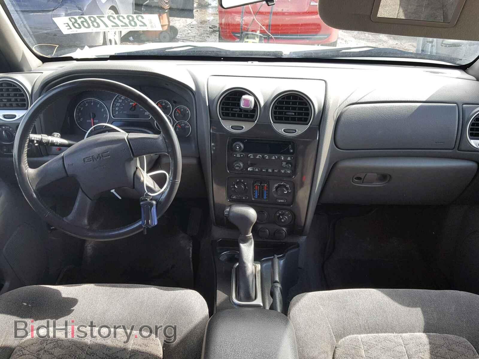2004 GMC ENVOY - VIN: 1GKDS13S042412190 - Фото 9