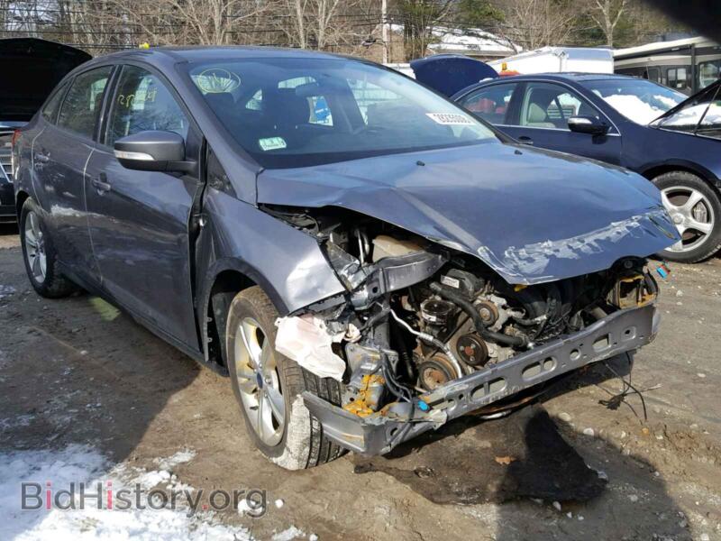 2014 Ford FOCUS Focus SE (VIN 1FADP3F25EL226487) — фото 1 из 10, Copart, повреждение: передняя часть