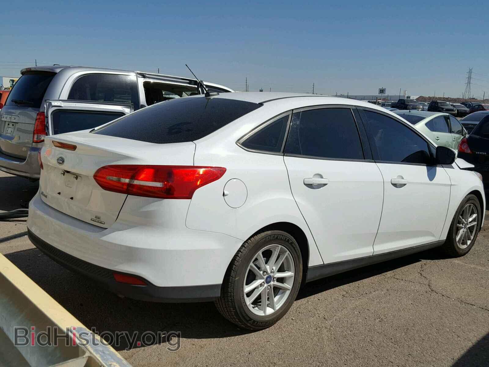 2016 FORD FOCUS - VIN: 1FADP3F2XGL284095 - Photo 4