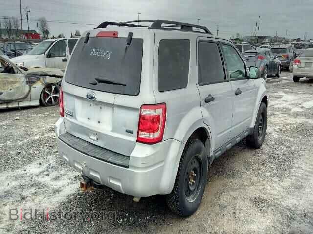 2011 FORD ESCAPE - VIN: 1FMCU0DG6BKC68627 - Photo 4