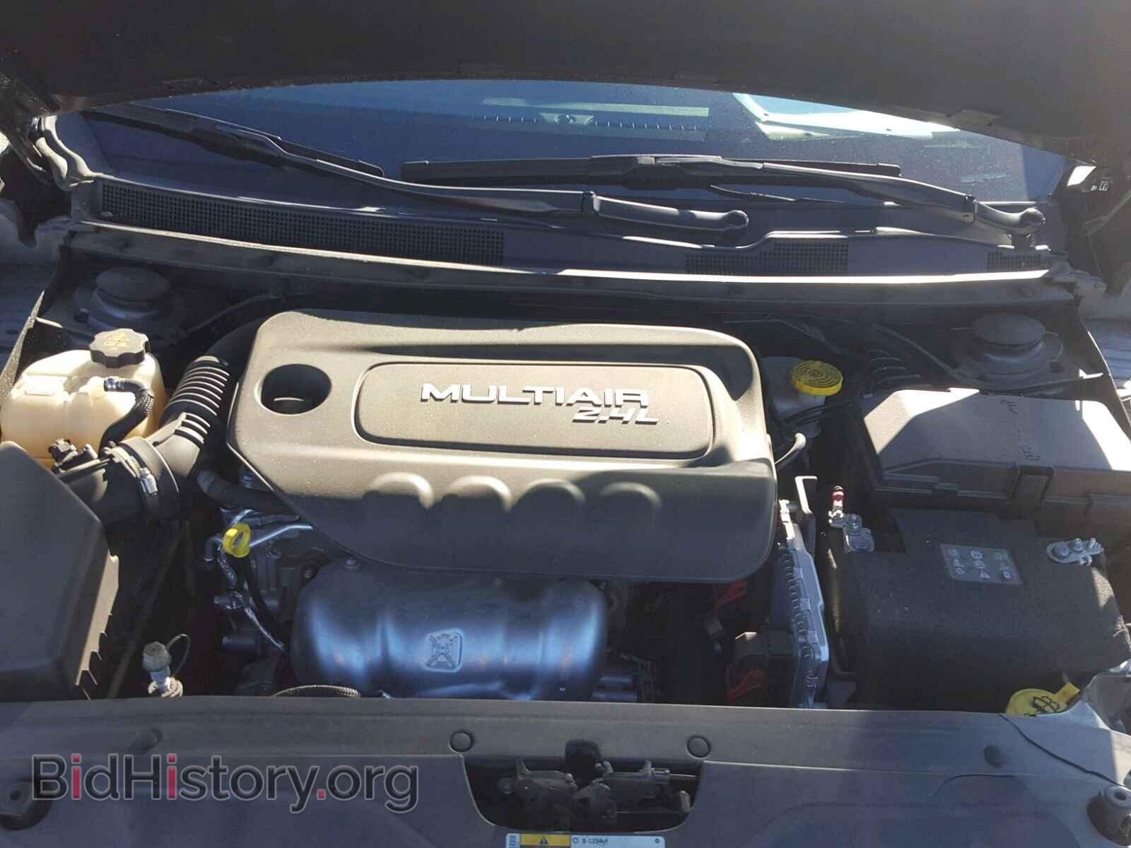 2016 CHRYSLER 200 - VIN: 1C3CCCAB2GN152191 - Фото 7